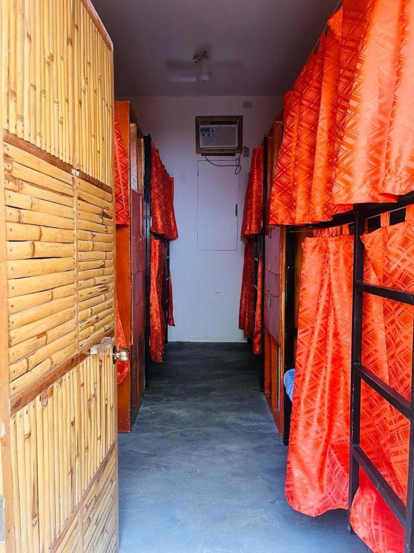 Oia Beach Hostel - El Nido Extérieur photo