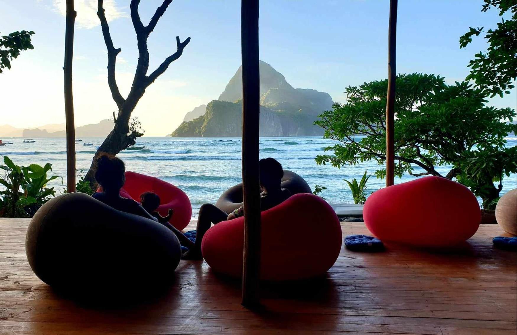 Oia Beach Hostel - El Nido Extérieur photo